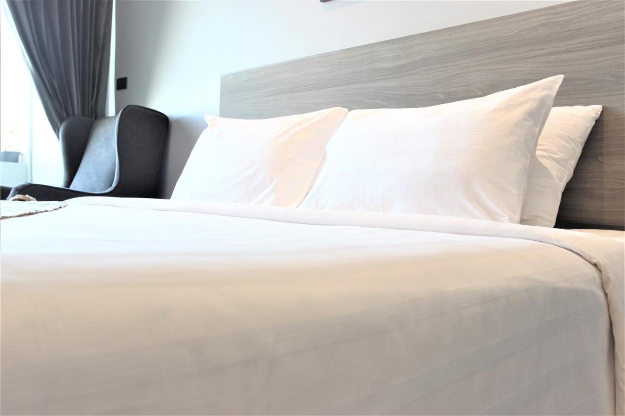 Mgrand Hotel Roi Et Luaran gambar